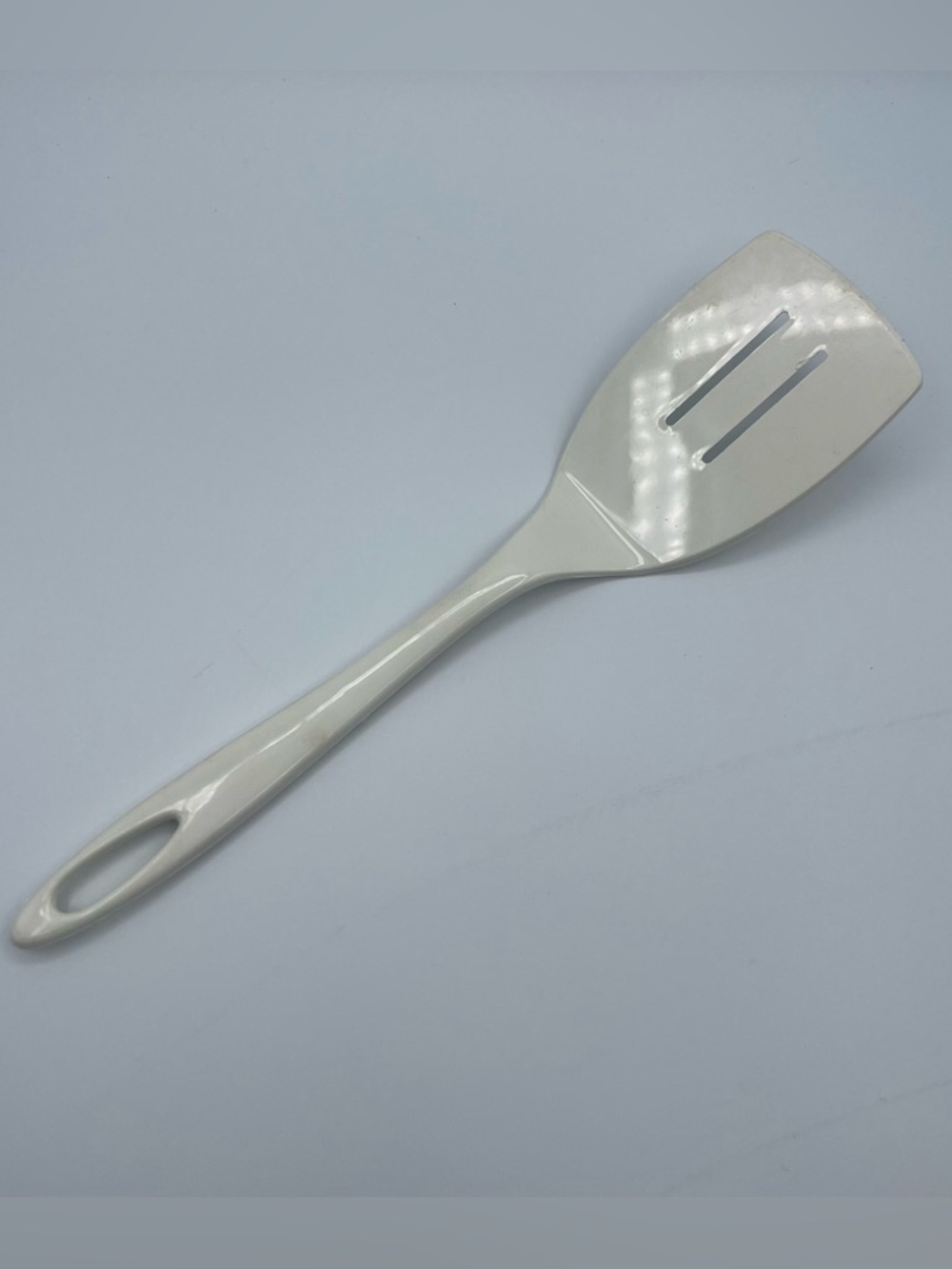 Vintage white slotted spatula Ensar Corp. made in USA Excellent Condition